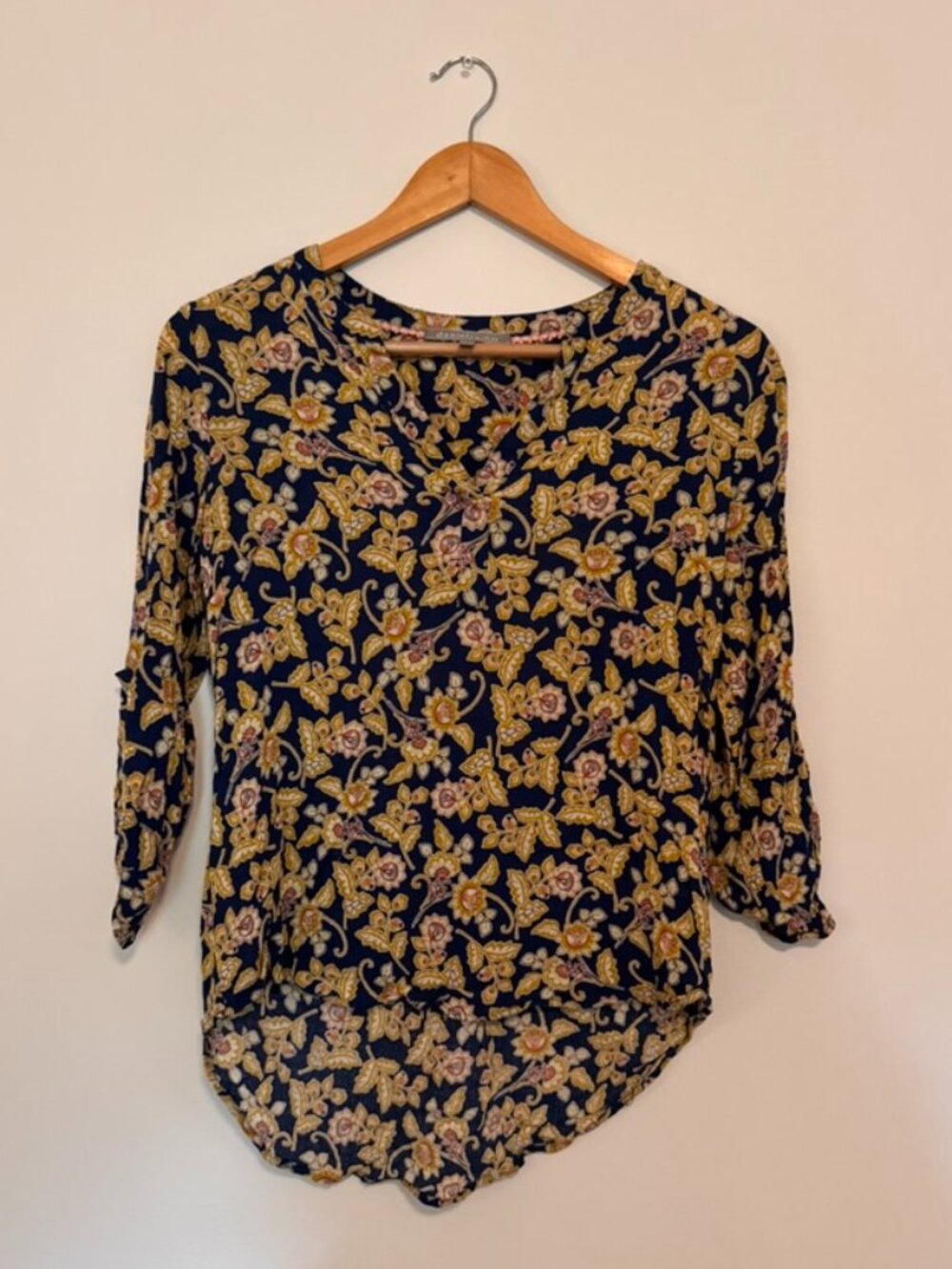 Floral v-neck blouse
